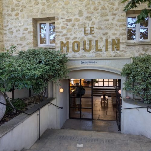Lourmarin Provence: France’s Hidden Hilltop Gem